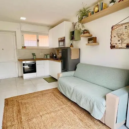 Silvy's Sunny House Holiday home *